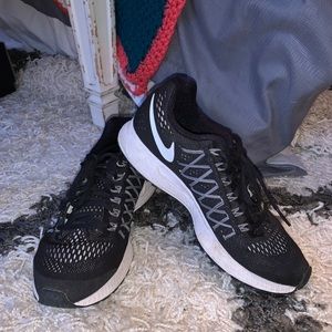 Women’s Nike shoes